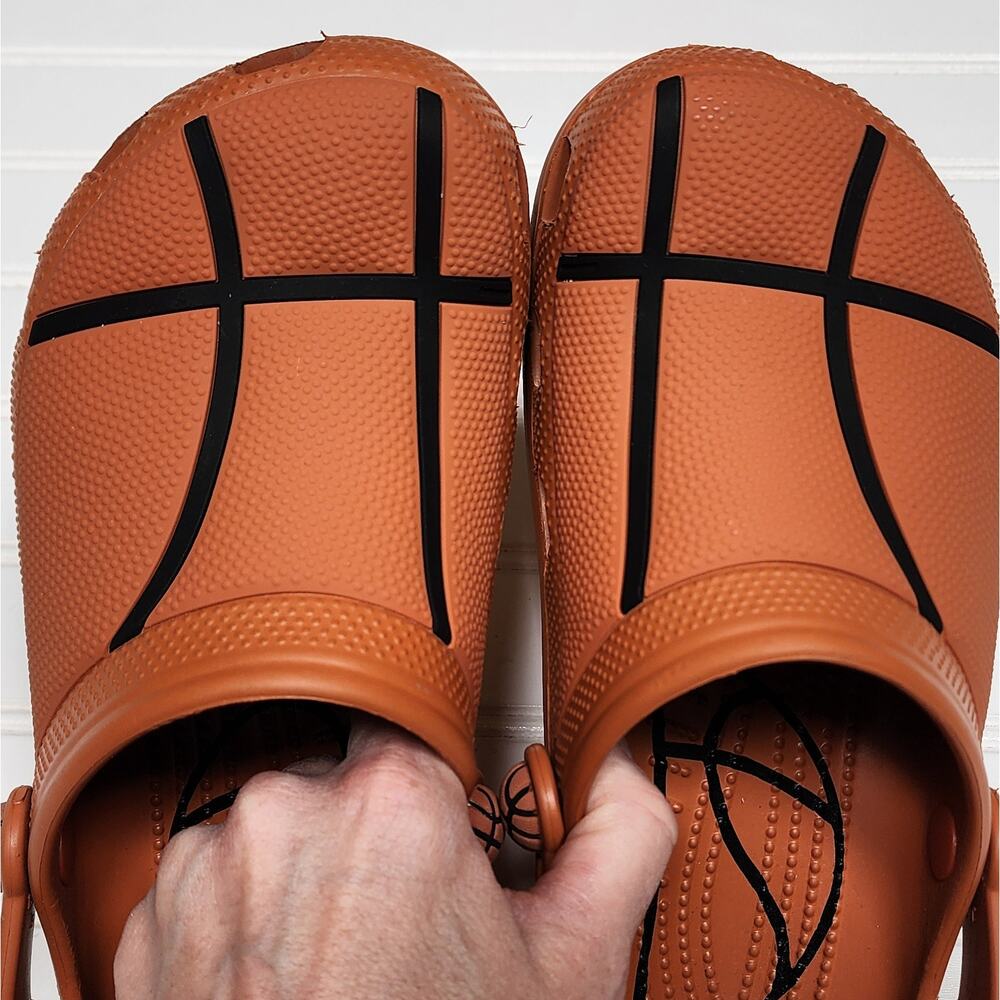 Crocs Classic Kids Sports Basketball Clogs Sandals Size 4 Big Kids Orange Black - Picture 7 of 10